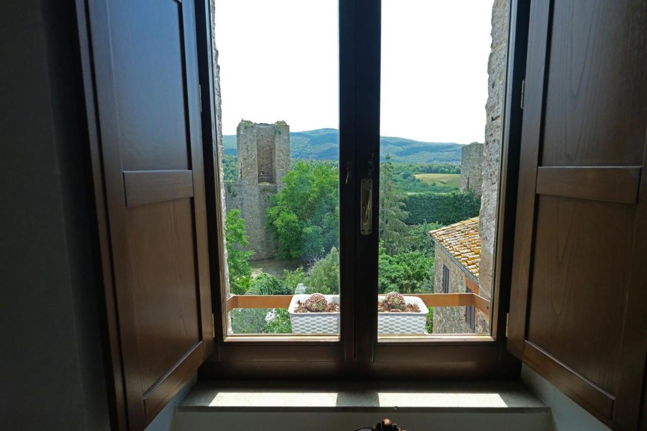 Rooms And Wine Al Castello Monteriggioni Kültér fotó