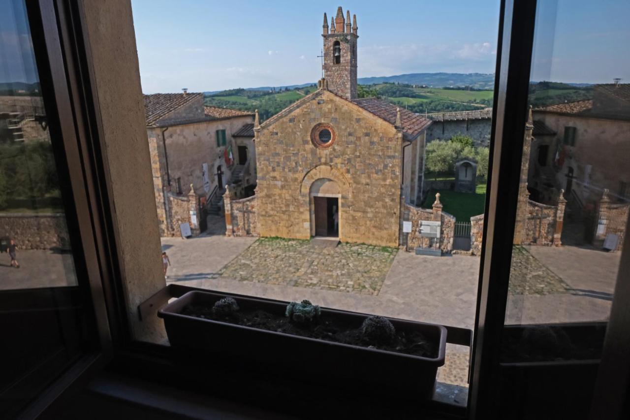 Rooms And Wine Al Castello Monteriggioni Kültér fotó