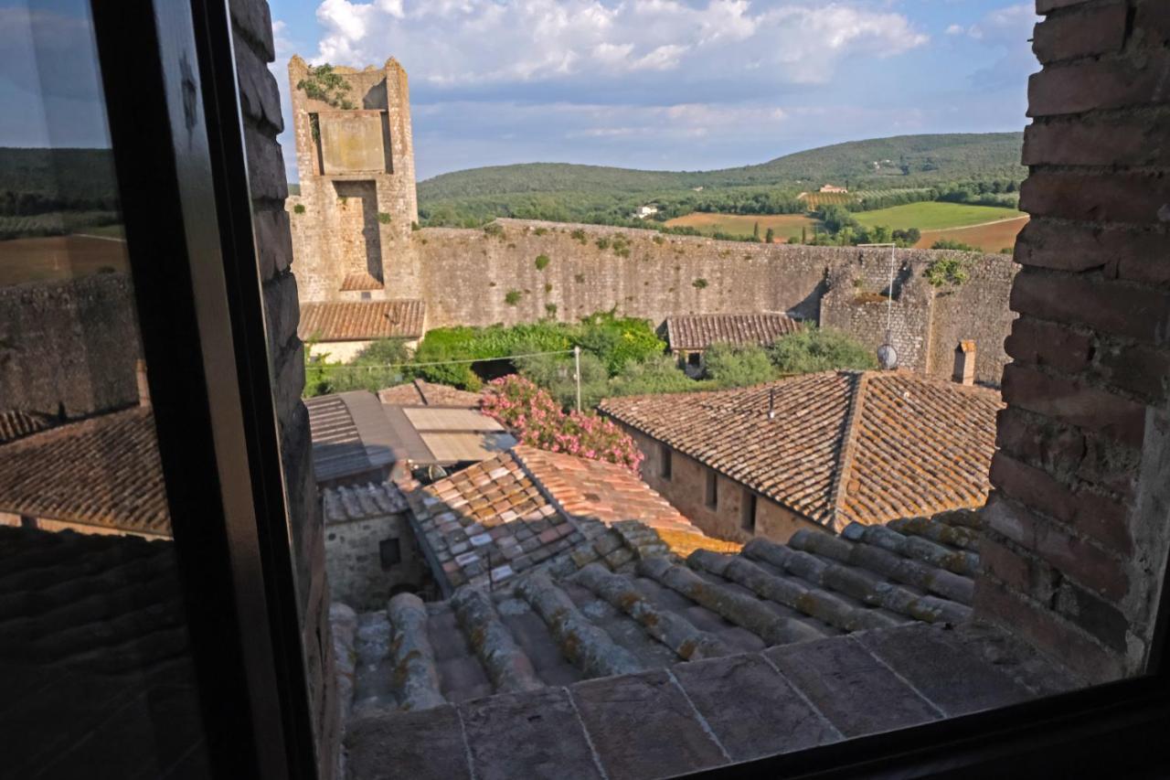 Rooms And Wine Al Castello Monteriggioni Kültér fotó