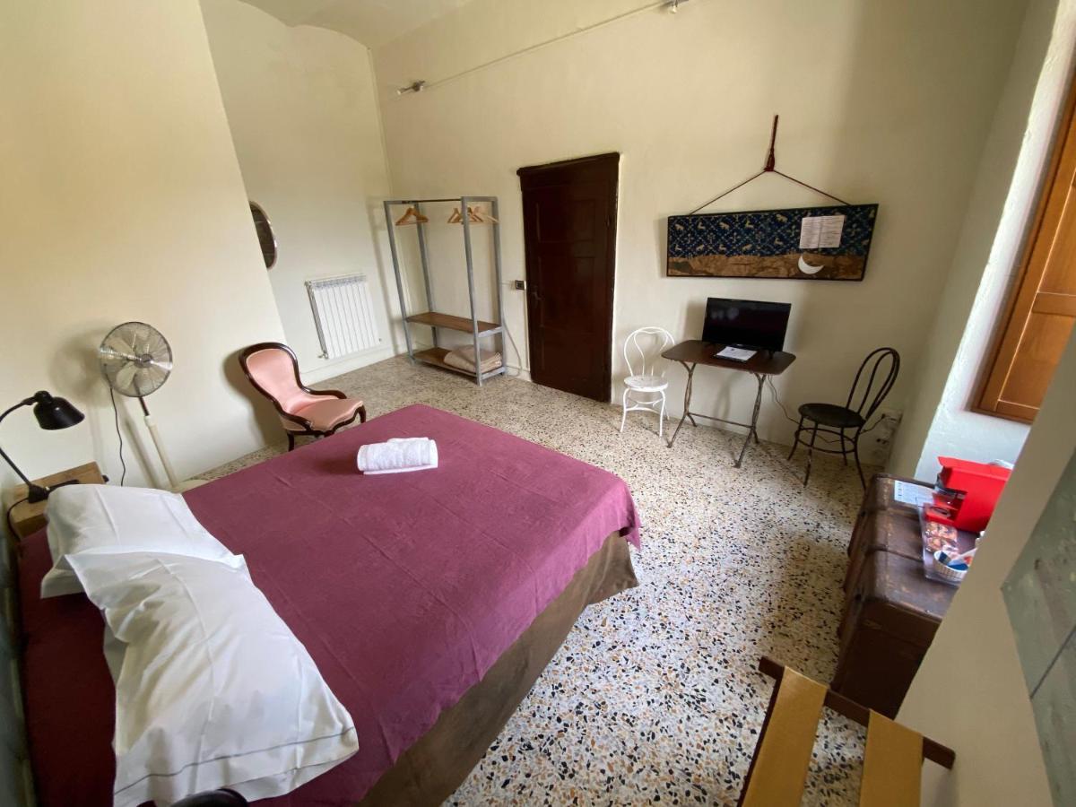 Rooms And Wine Al Castello Monteriggioni Kültér fotó