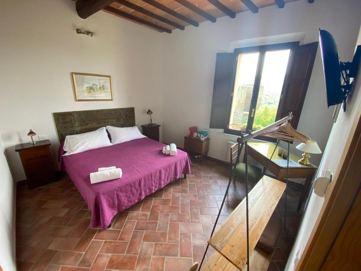 Rooms And Wine Al Castello Monteriggioni Kültér fotó